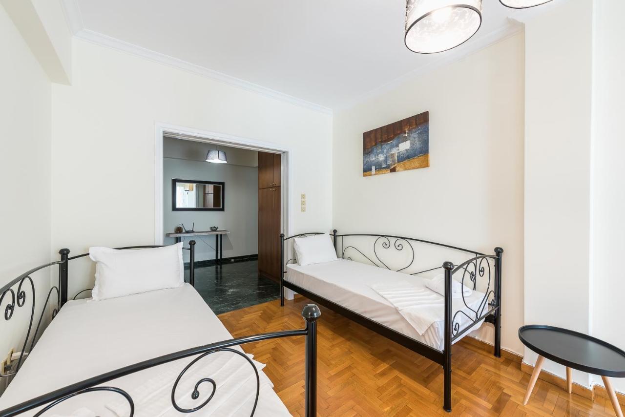 Comfy Apartment In Acropolis Area By Cloudkeys เอเธนส์ ภายนอก รูปภาพ