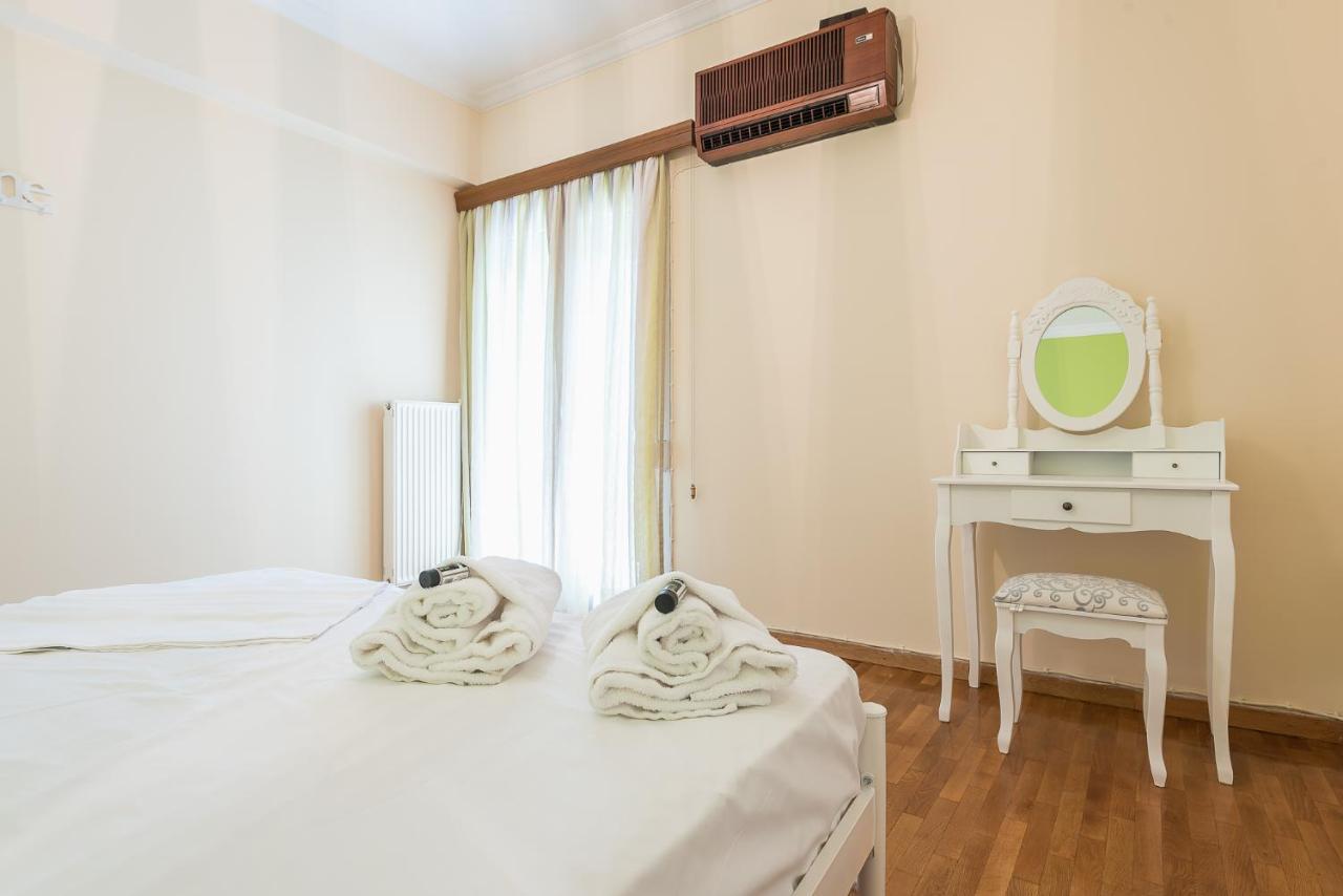 Comfy Apartment In Acropolis Area By Cloudkeys เอเธนส์ ภายนอก รูปภาพ